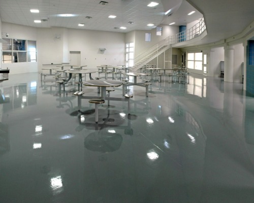 Atowax Plus: acrylic wax for high gloss floors